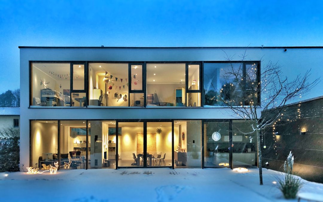 Don’t Be House Poor – Manage Your House Expenses